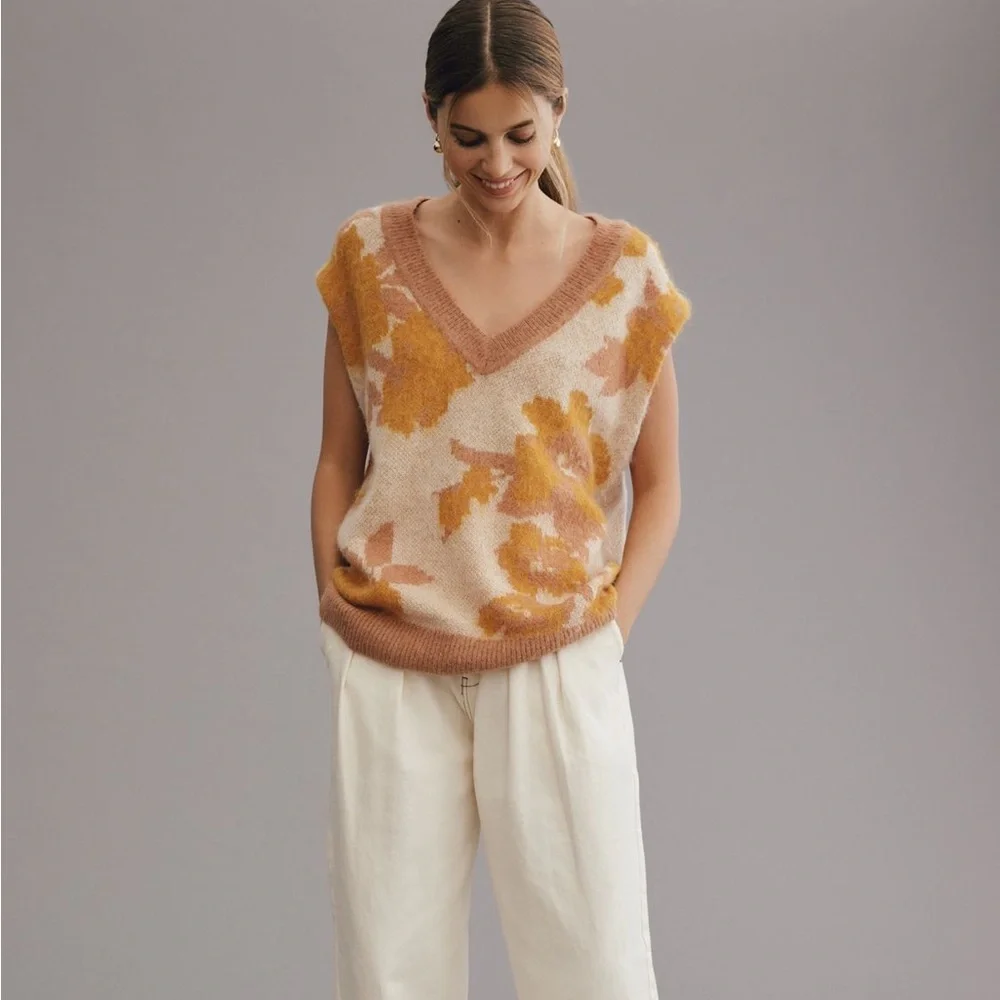 Maeve Plunging Loopy Floral Sweater Vest - Picture 3 of 8